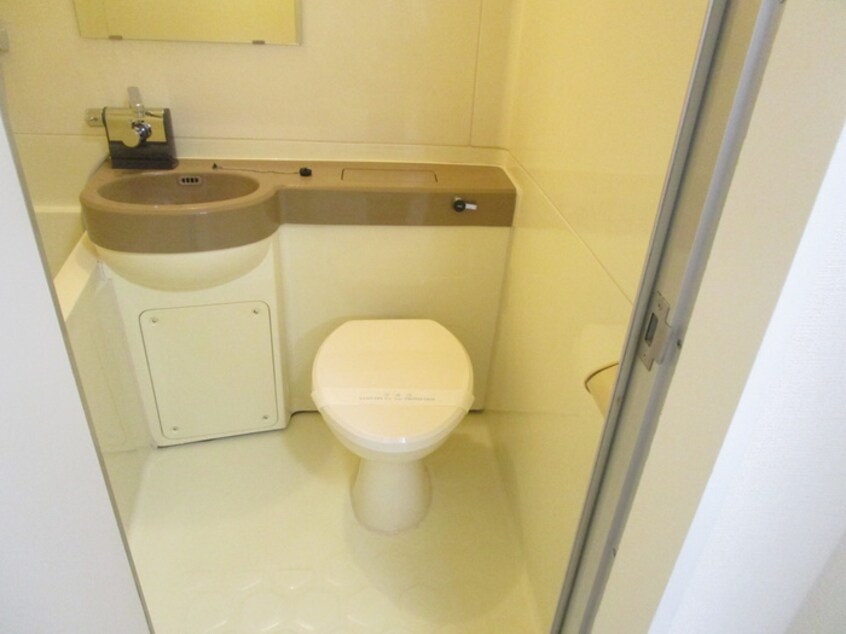 トイレ イーグルハイツ銀杏町