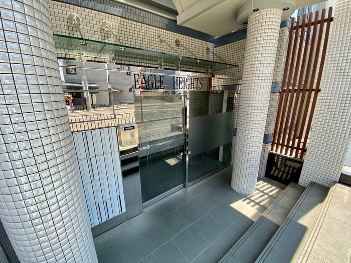 エントランス部分 イ－グルハイツ宮町