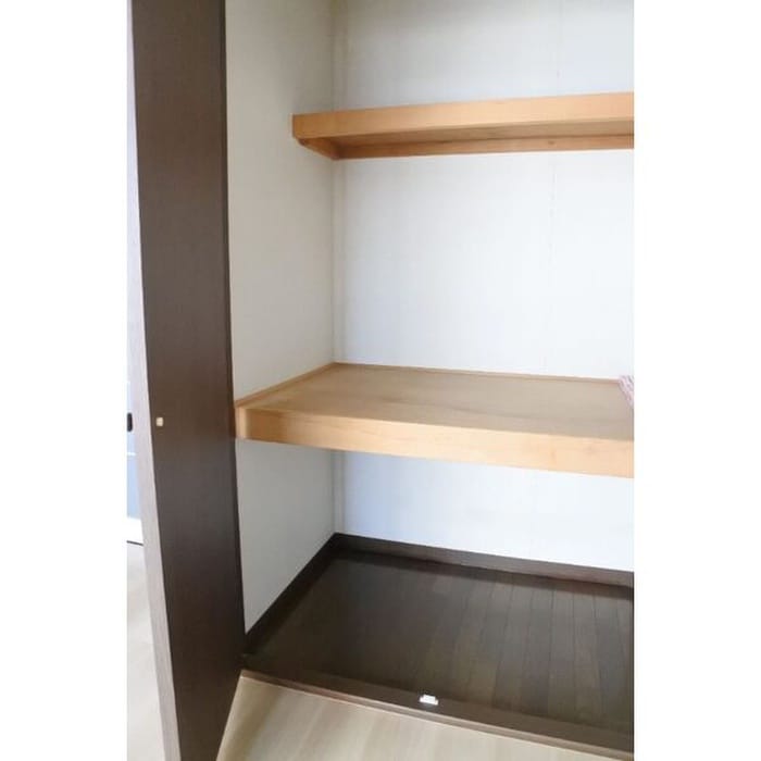 収納 オ－クヒルズⅢ