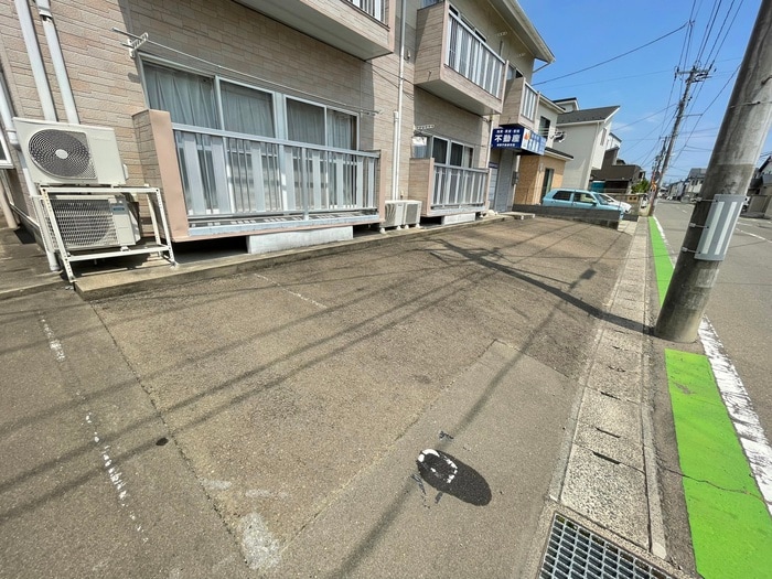 駐車場 ハッピーローズ自由ケ丘