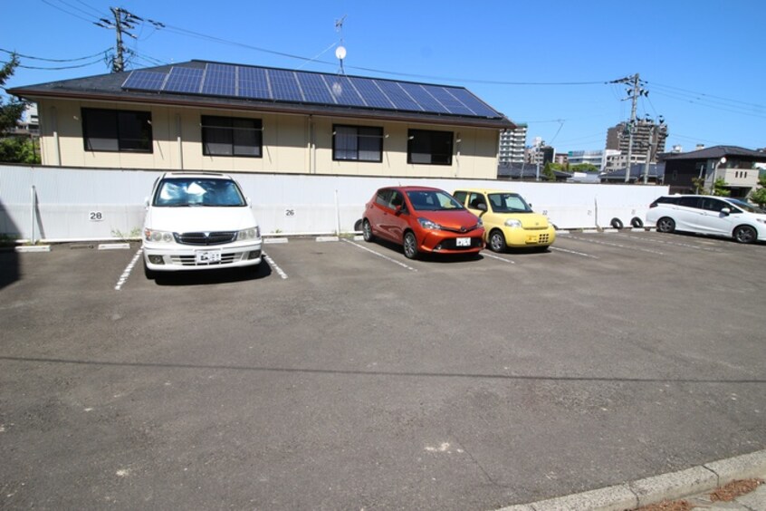 駐車場 第七ショ－ケ－ビル