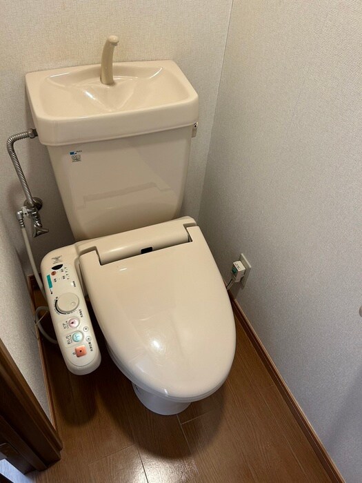 トイレ 第十一ショ－ケ－ビル