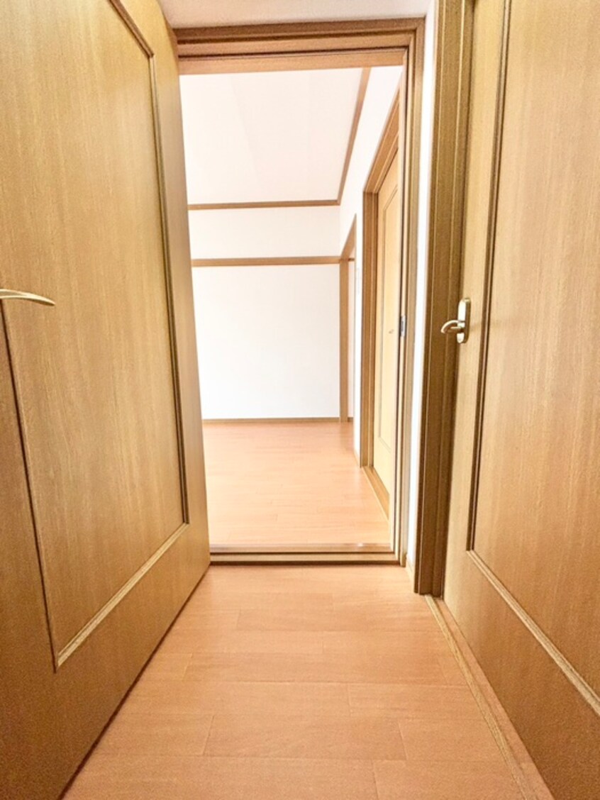 廊下 第十二ショ－ケ－ビル