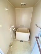 バス／シャワールーム等 クレ－ルショ－ジ