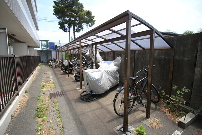 駐輪場 サンパレス小松島