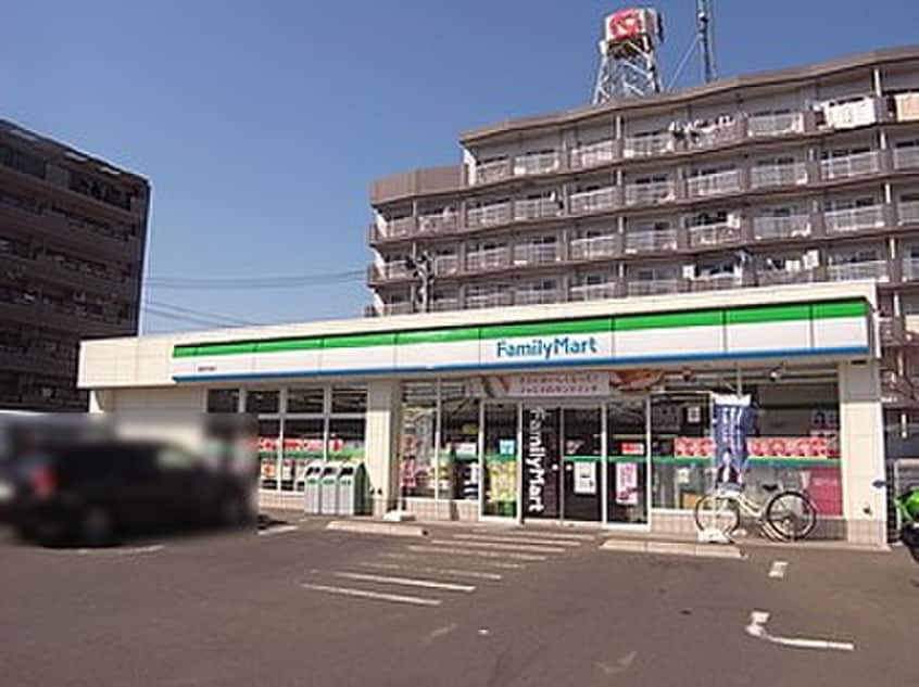 ファミリーマート(コンビニ)まで290m トリヴァンベ－ル中倉