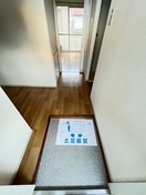 玄関 トゥインクルコ－ト誠顕