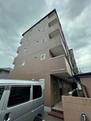 サンシャインプラザ共立の外観