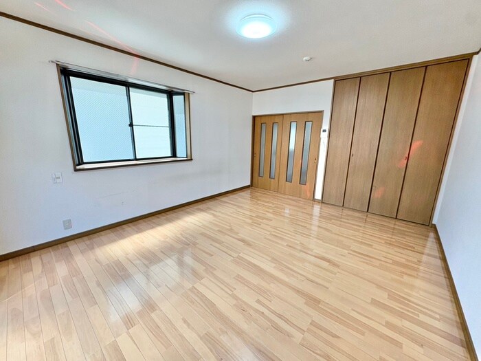 居室 パレス植木