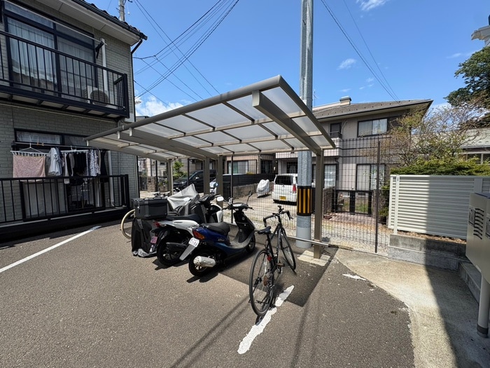 駐輪場 パレス植木