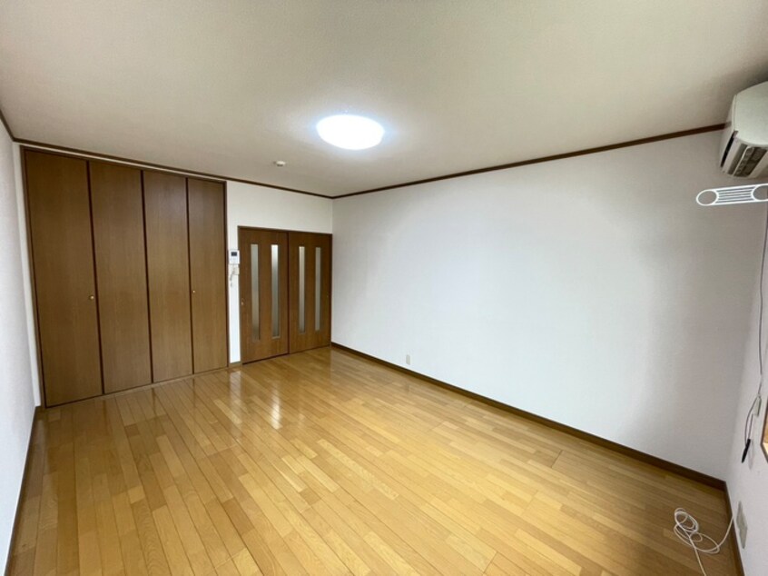 居室 パレスウエキＲ