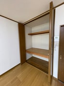 収納 パレスウエキＲ