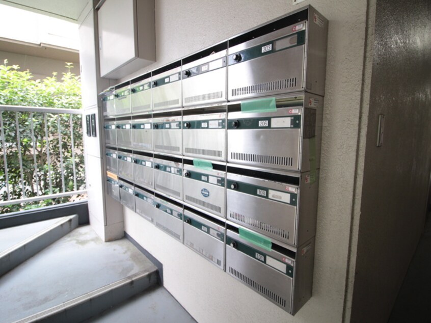 エントランス部分 ケイオ－ハイツ