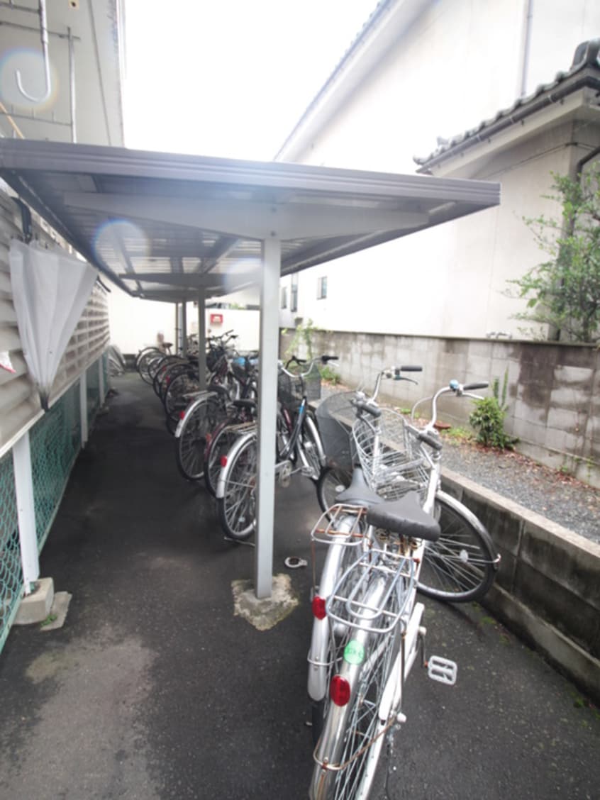 駐輪場 ケイオ－ハイツ