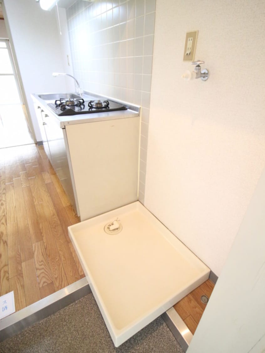 洗濯機置場 ケイオ－ハイツ