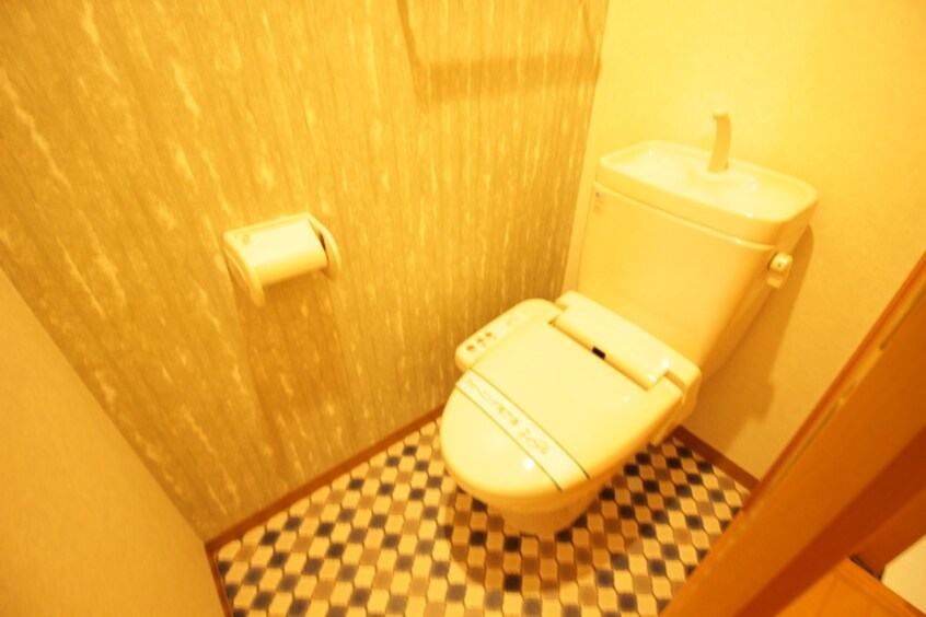 トイレ セグロ－ラ八幡