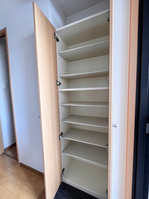 靴箱 セグロ－ラ八幡