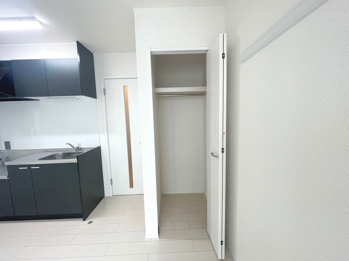 収納 ソレイユE・Ⅱ