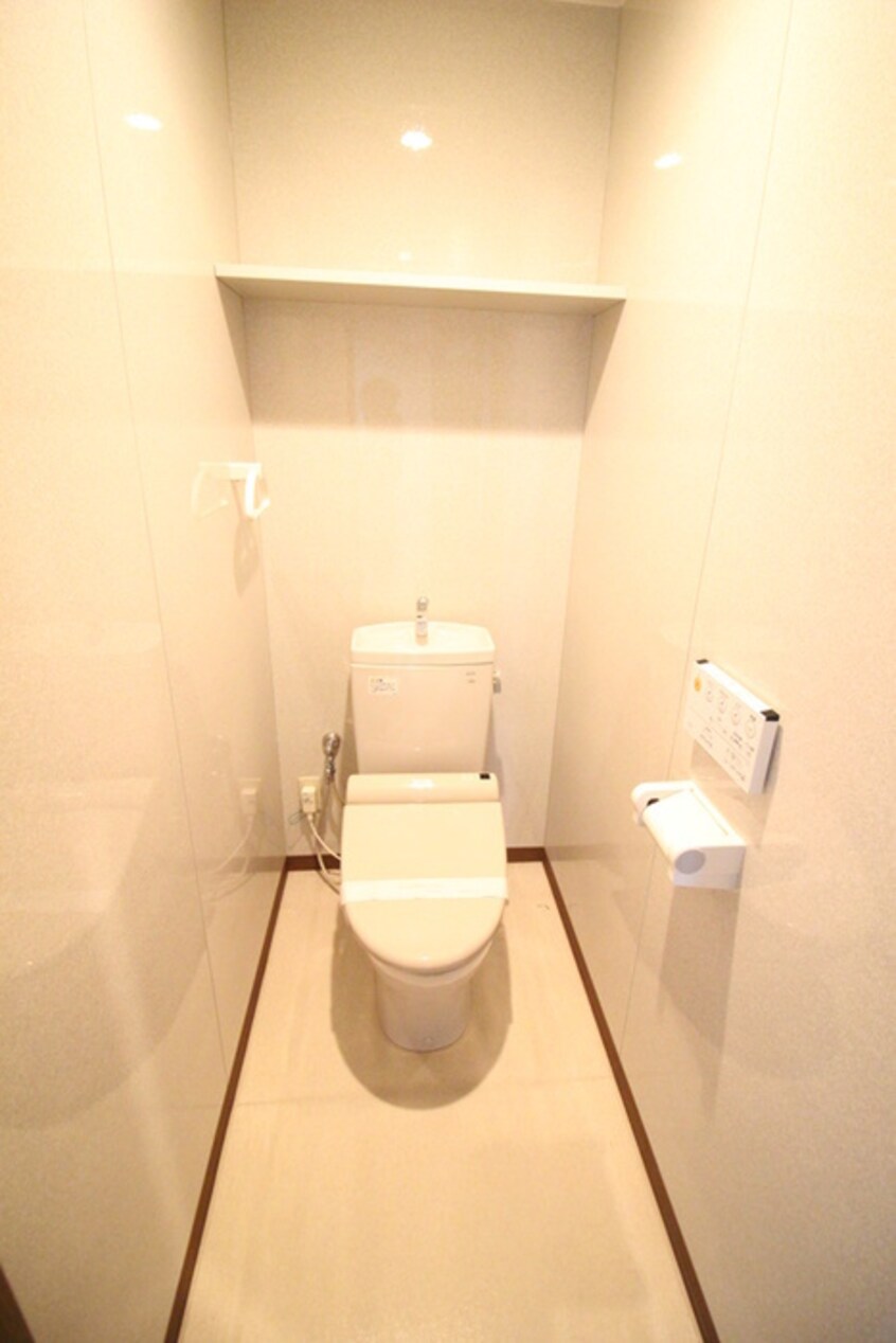 トイレ サンクレスト原町