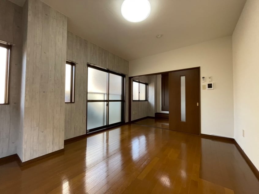 居室 ﾁｪﾘ-ﾛ-ﾄﾞ