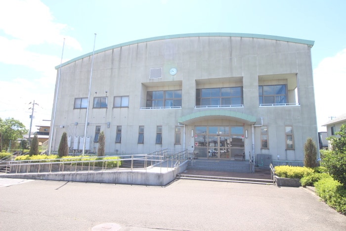 出花体育館(公園)まで750m テンピィオプリマ