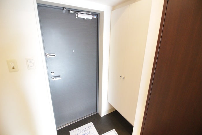 玄関 レジディア仙台原ノ町