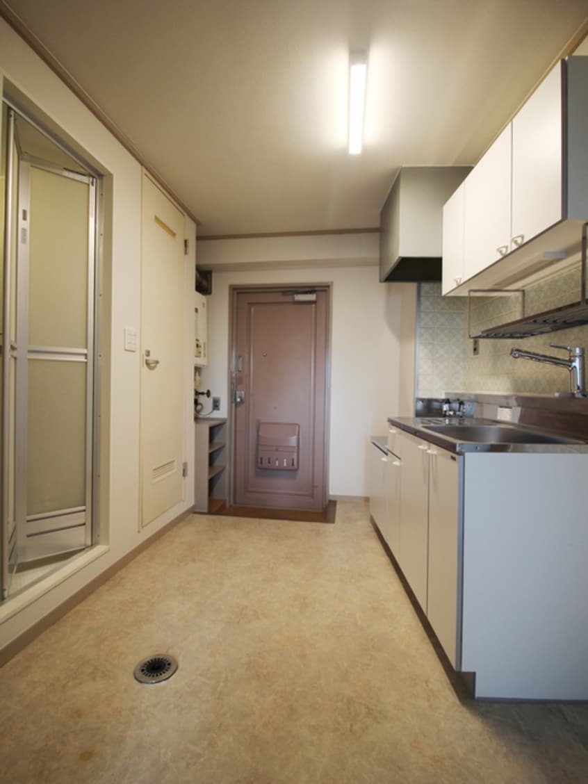 廊下 サンコ－ポはなぶさ