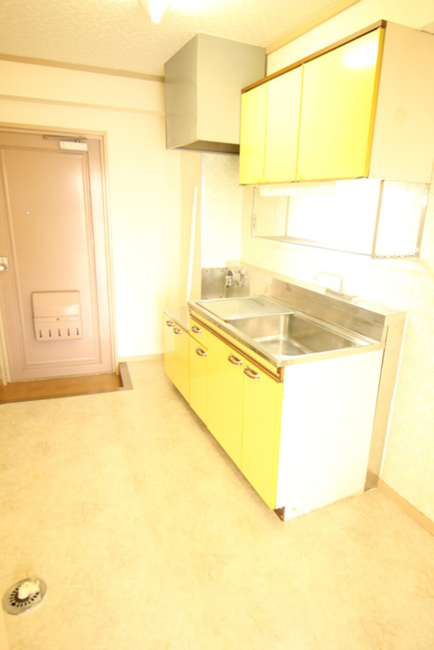 廊下 サンコ－ポはなぶさ