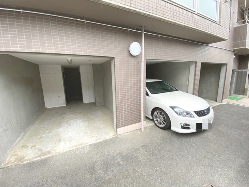 駐車場 ベルコムン原町