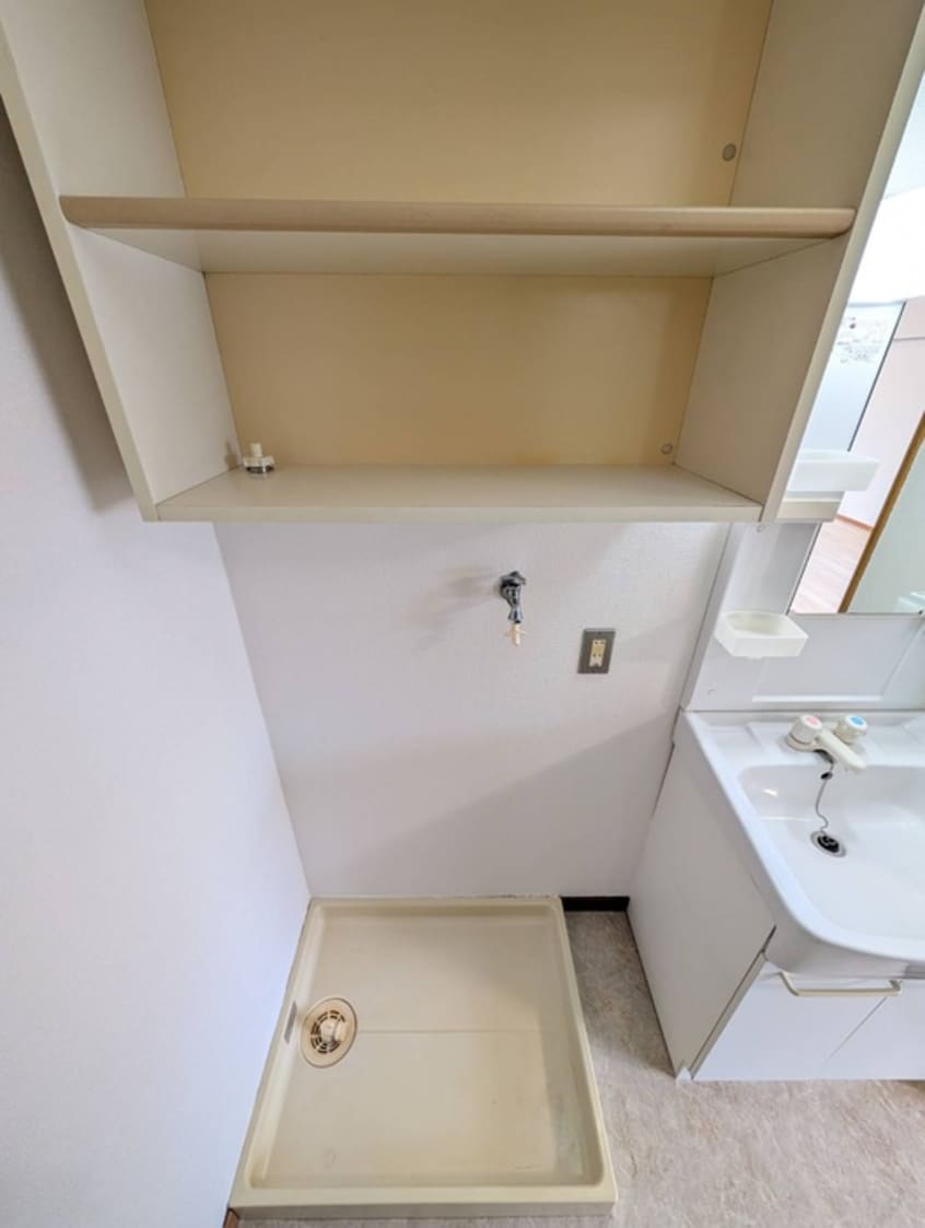 洗濯機置場 芳栄レジデンス