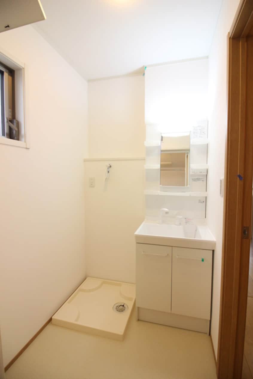 洗濯機置場 シャリオン