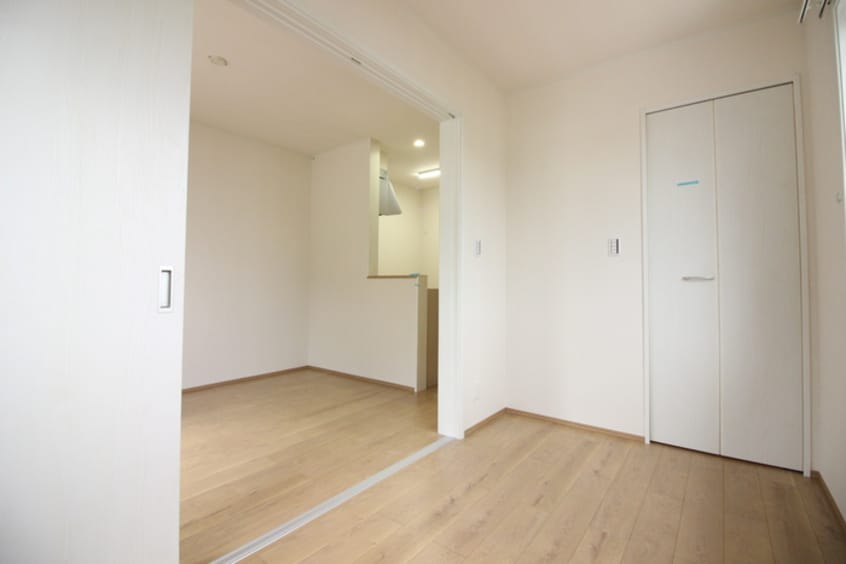 居室 シャリオン