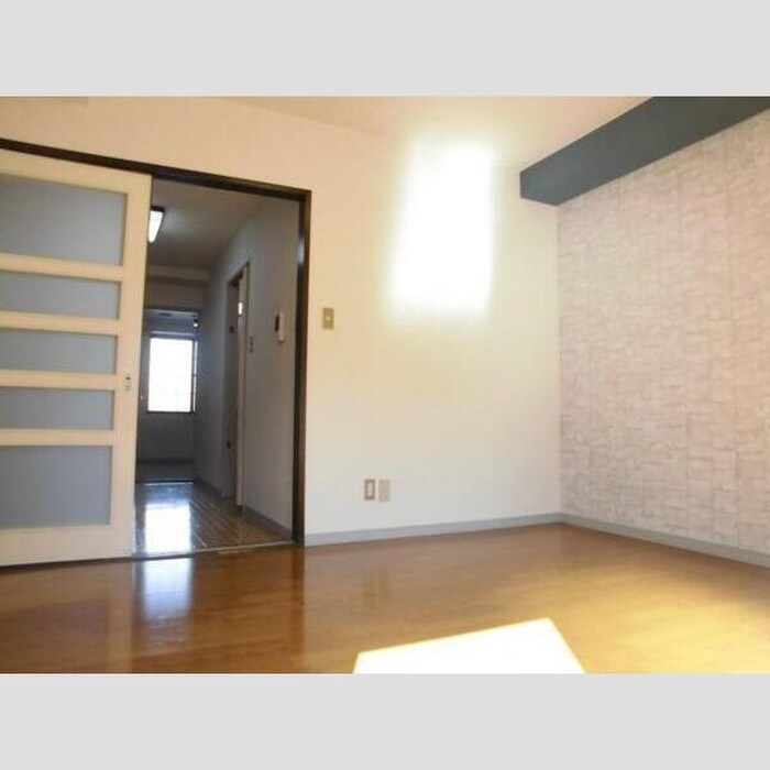 居室 パ－トナ－旭ケ丘