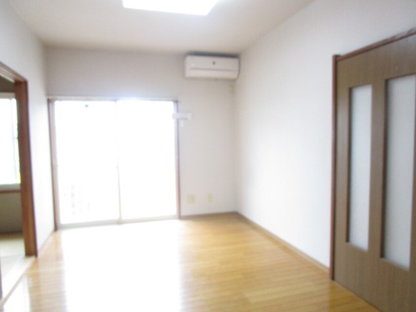 居室 フュ－チャ－２１