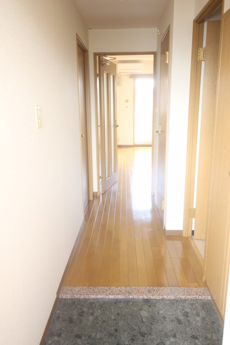 玄関 フロ－ラヒルズ