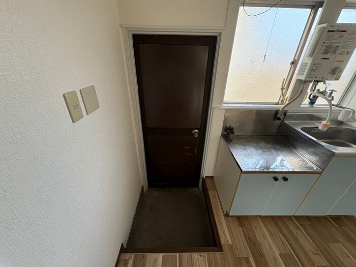 玄関 佐松ｱﾊﾟ-ﾄ