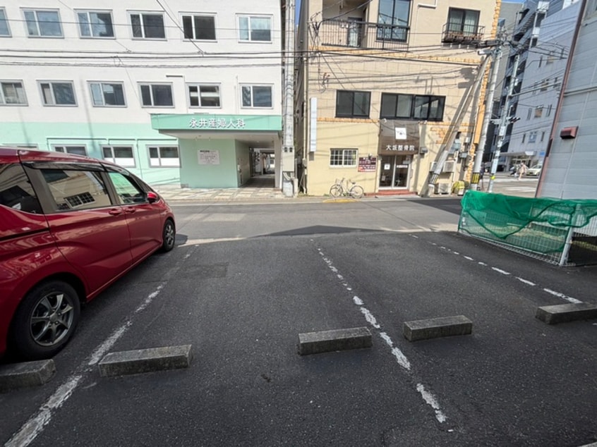 駐車場 ハイネス支倉