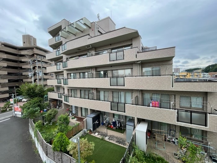 室内からの展望 Ｓｆｉｄａ上杉Ａ棟