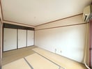居室 ピ－スフル石川