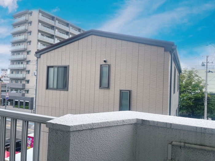 室内からの展望 ピ－スフル石川