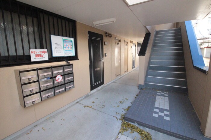 エントランス部分 ステイブルシャト－