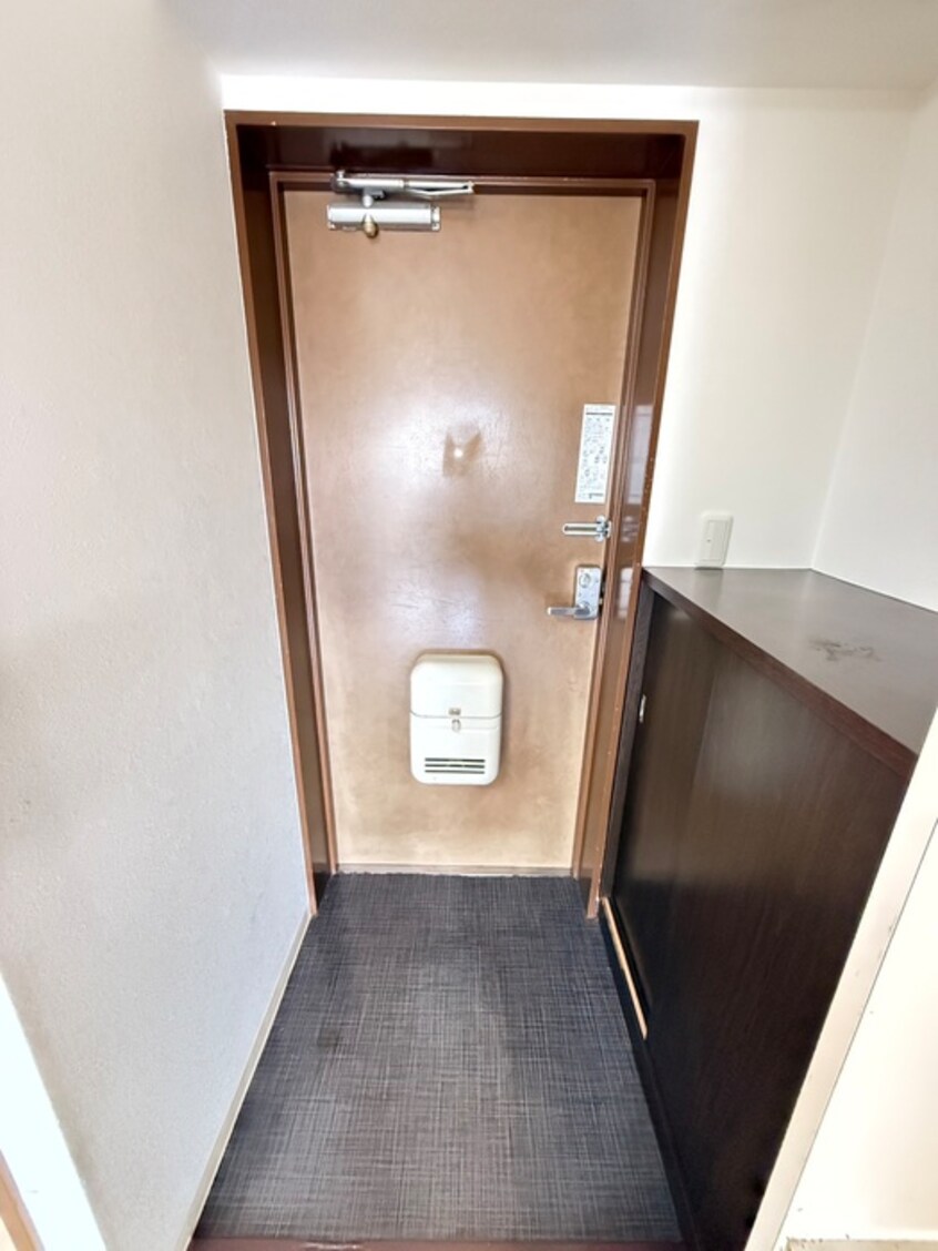 玄関 ヤマコ遠見塚