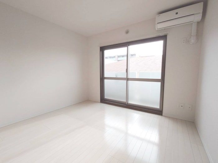 居室 グランリアーレ荒井駅前