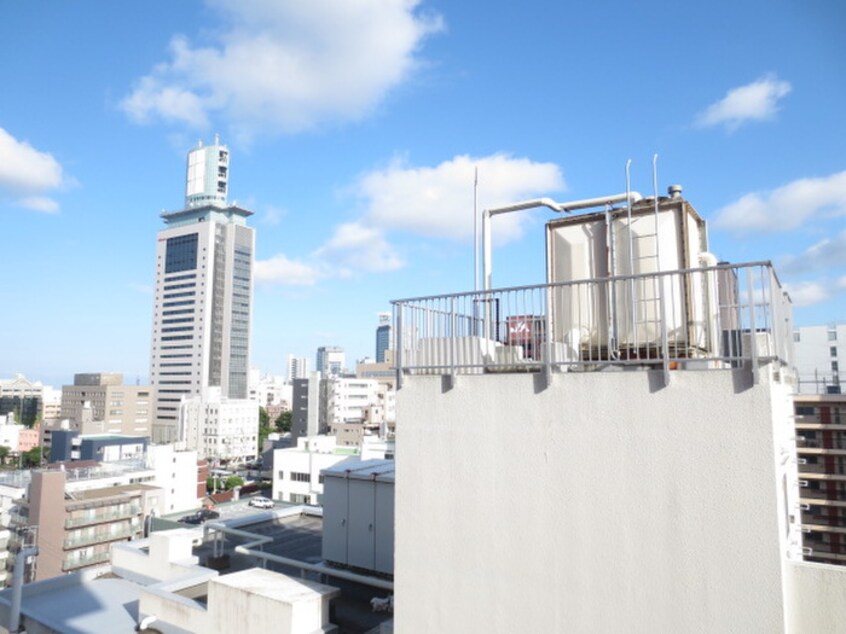 室内からの展望 ロイヤルヒルズ上杉