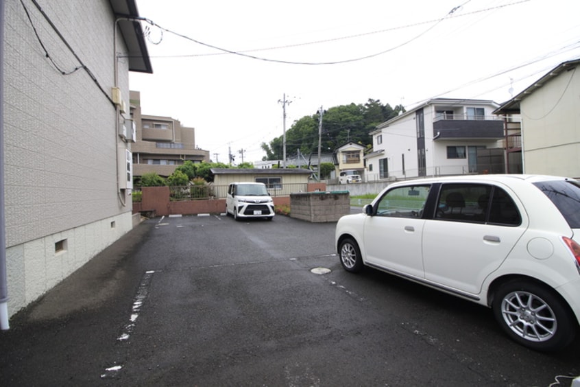 駐車場 サンフォレスト1番館