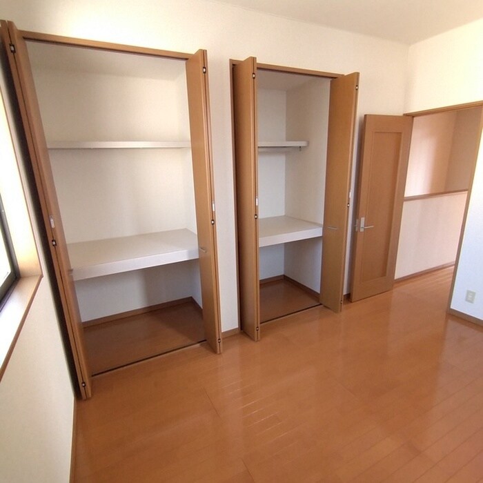 収納 ティ－トレス