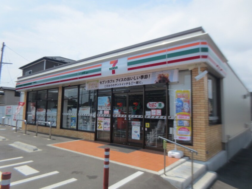 セブンイレブン福田町２丁目店(コンビニ)まで800m バリュージュ菅野A棟