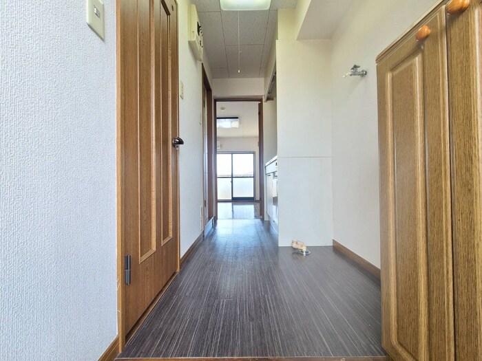 廊下 コモ－ド・カルム河原町