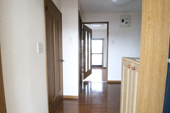 廊下 コモ－ド・カルム河原町