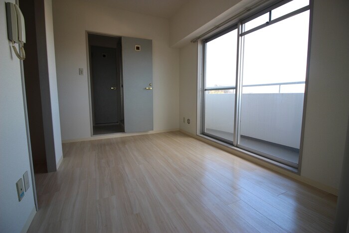 居室 ロイヤルヒルズ柳生２